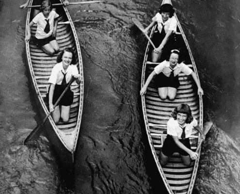 Deerwoode Reserve | Canoeists on a river.